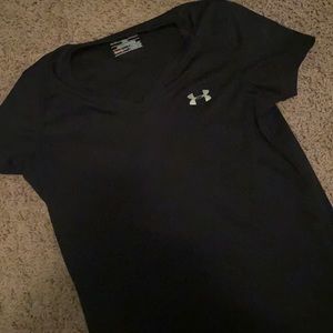 Black Under Armour workout shirt